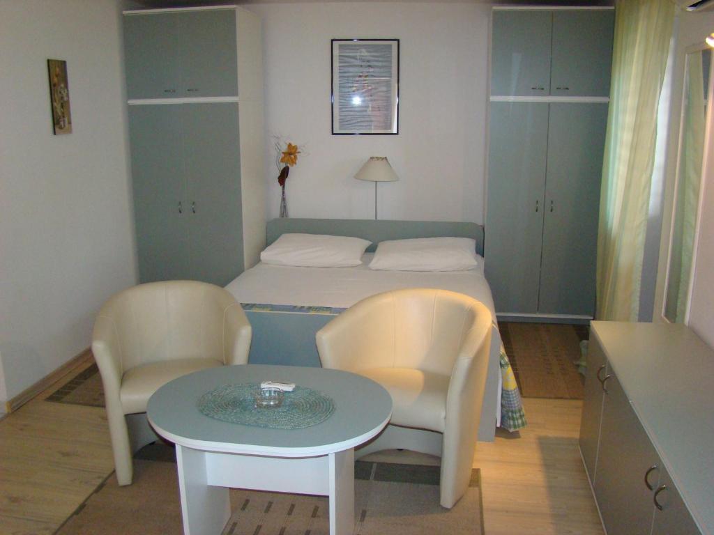 Studio Apartments Kuljis Vis Zimmer foto
